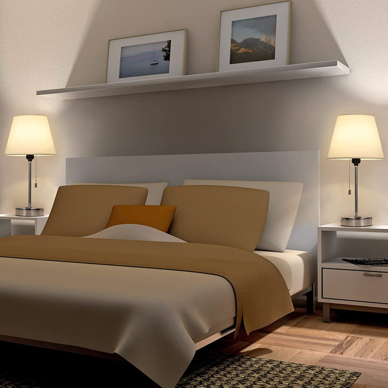 Marshtown Metal USB Table Lamp