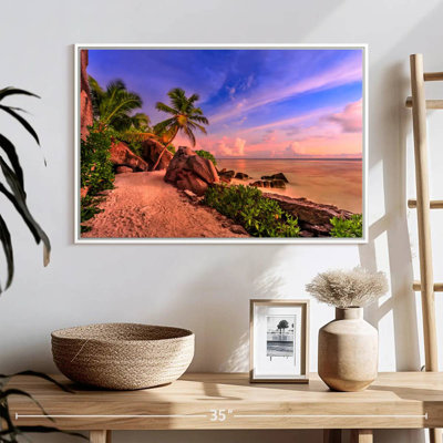 La Digue Sundown