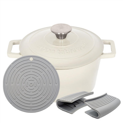 Argon Tableware - Round Cast Iron Casserole Dish - 2.8L
