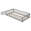 Lit plateforme au plancher avec clôture et porte-734575705-734575707