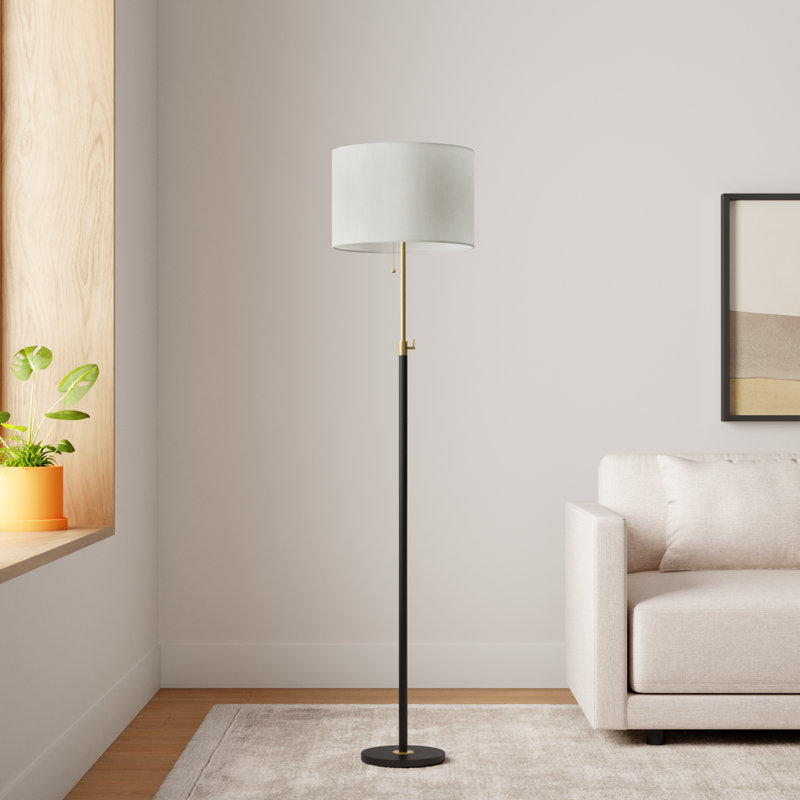 Kelliann 64.5" Traditional Adjustable Floor Lamp, Black/Gold