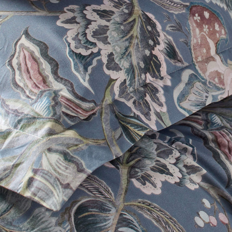 Ava Bedding