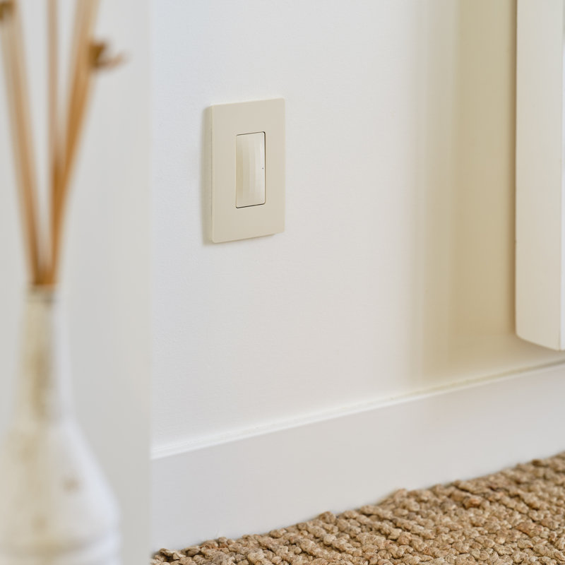 radiant Smart Outlet With Netatmo Starter Kit, Light Almond