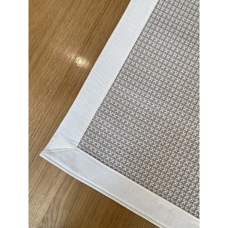 Tapis Olalla, Rectangle 3 pi 11 po x 12 pi 5 po