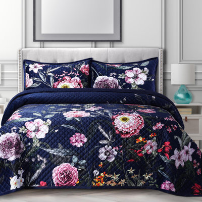 Zara Velvet Floral Quilt