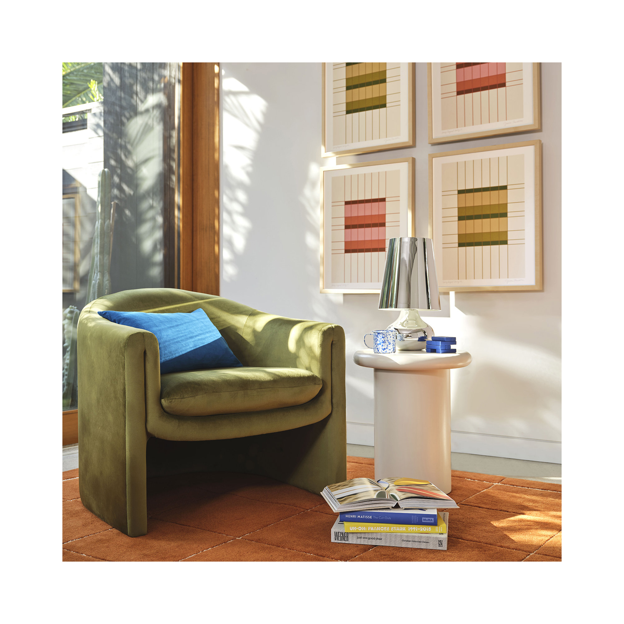 Cindy Table Lamp, Platinum
