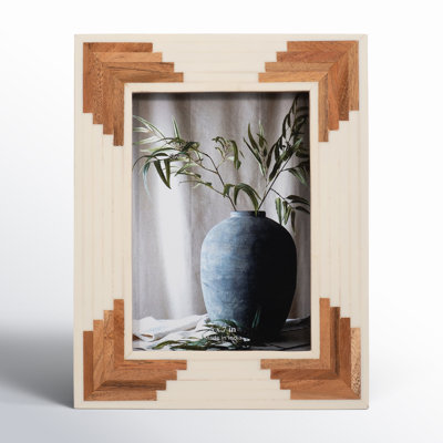Decorative Photo Frame Contemporary Rustic Resin Brown and White Cascading Design Picture Frame