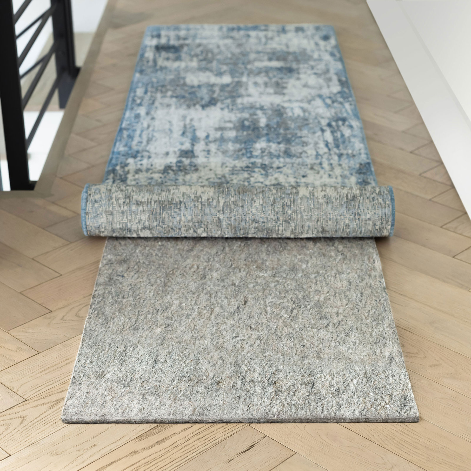 Classic Non-Slip Felt & Rubber Rug Pad, Round 7', 0.13"
