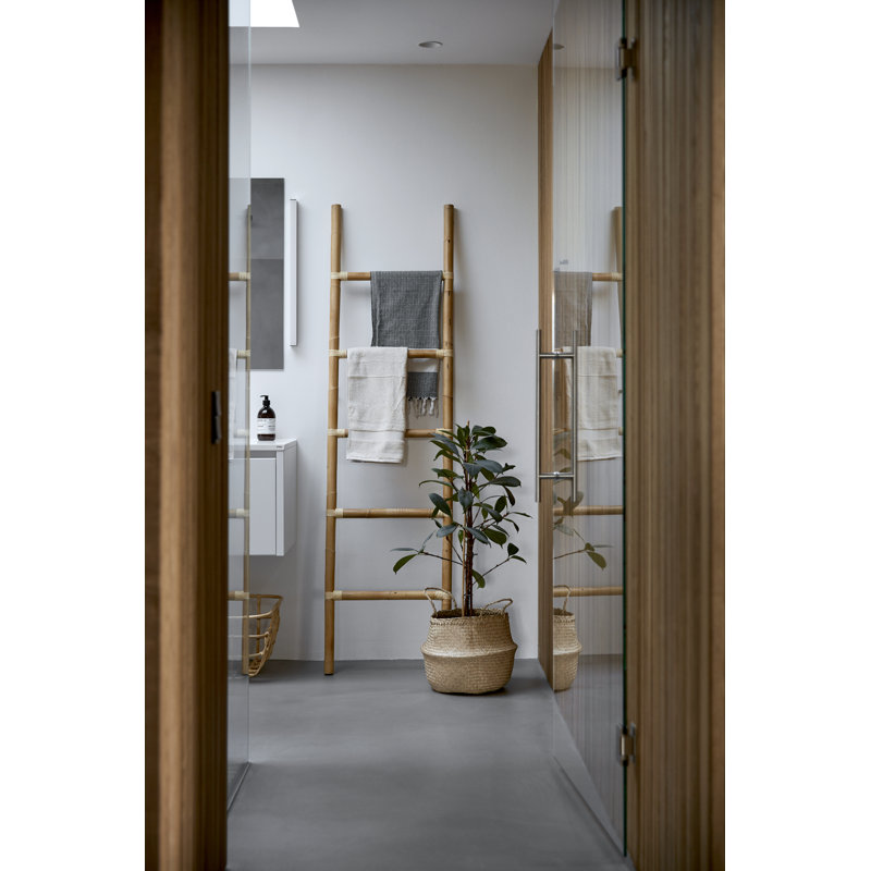 Climb Solid Wood Freestanding Valet Stand