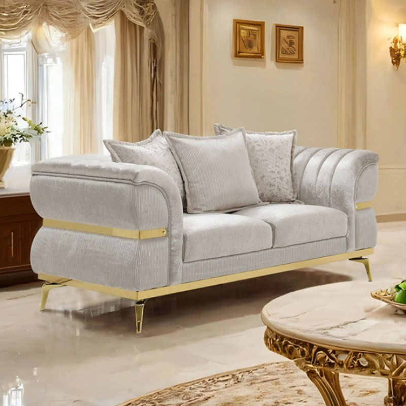 Aamina Loveseat