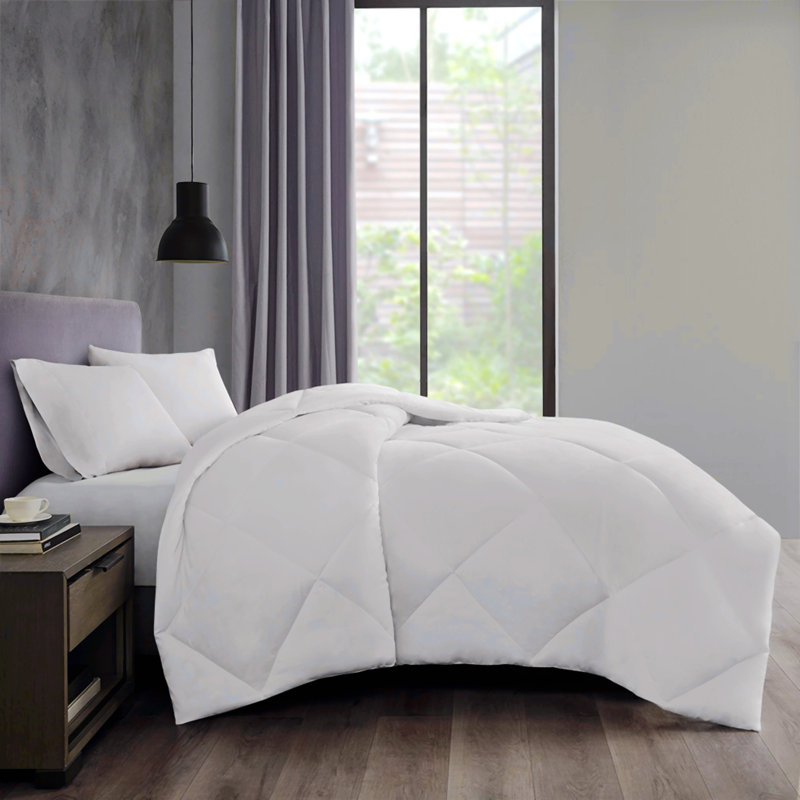 Polyester Machine Woven Comforter, Twin Comforter