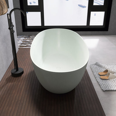 Baignoire de trempage en pierre 67 po à surface solide avec trop-plein et bonde escamotable 67 po