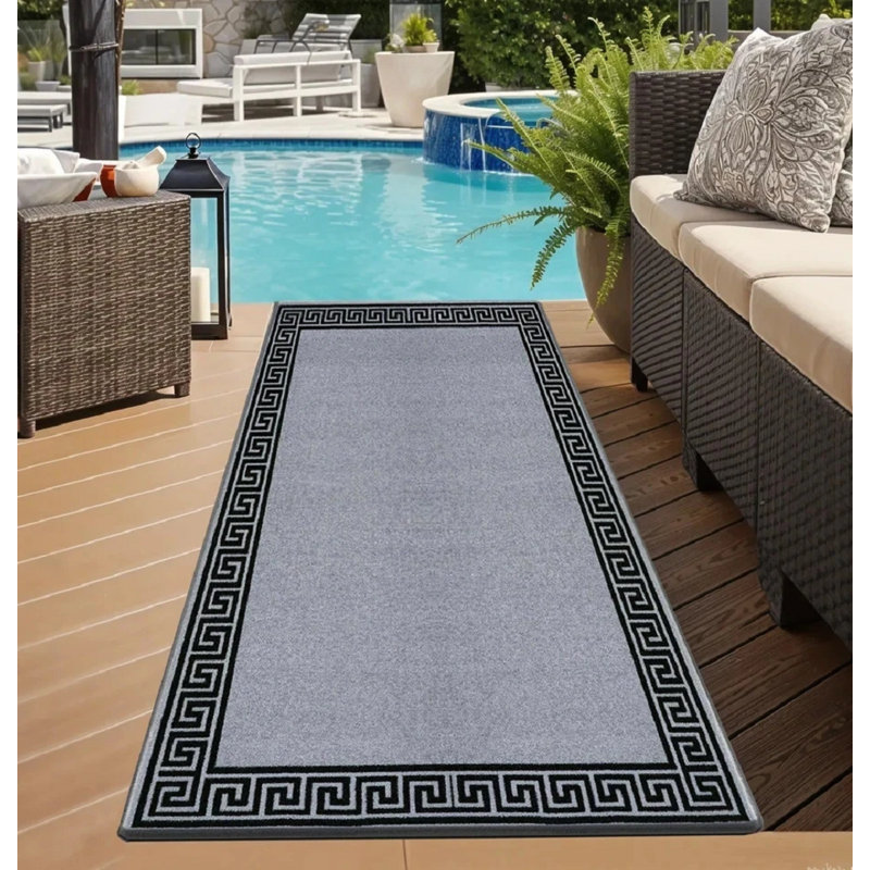 Geometric Indoor / Outdoor Area Rug, Rectangle 66 x 120 cm