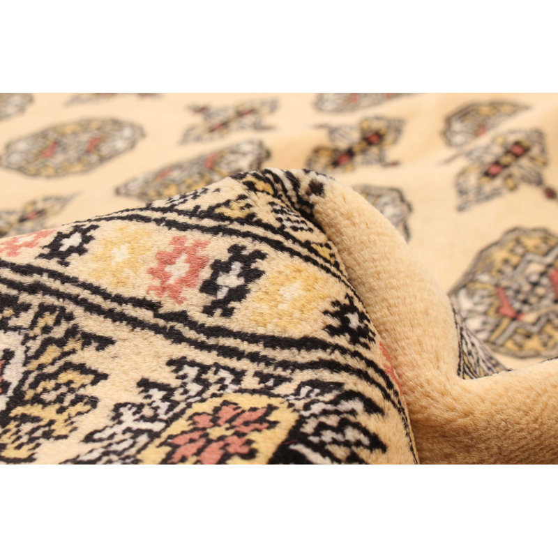 Tapis unique en laine noué à la main Bokhara 4 pi 8 po x 6 pi 8 po Peshawar