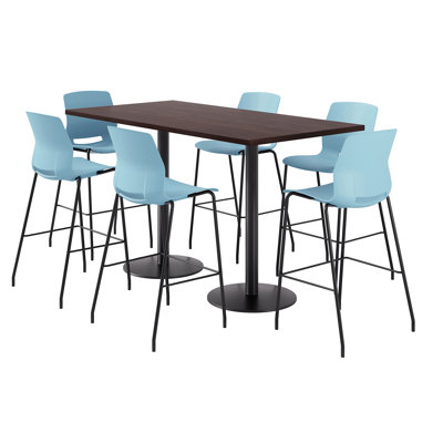 Ensemble repas pour 6 personnes à hauteur de bar