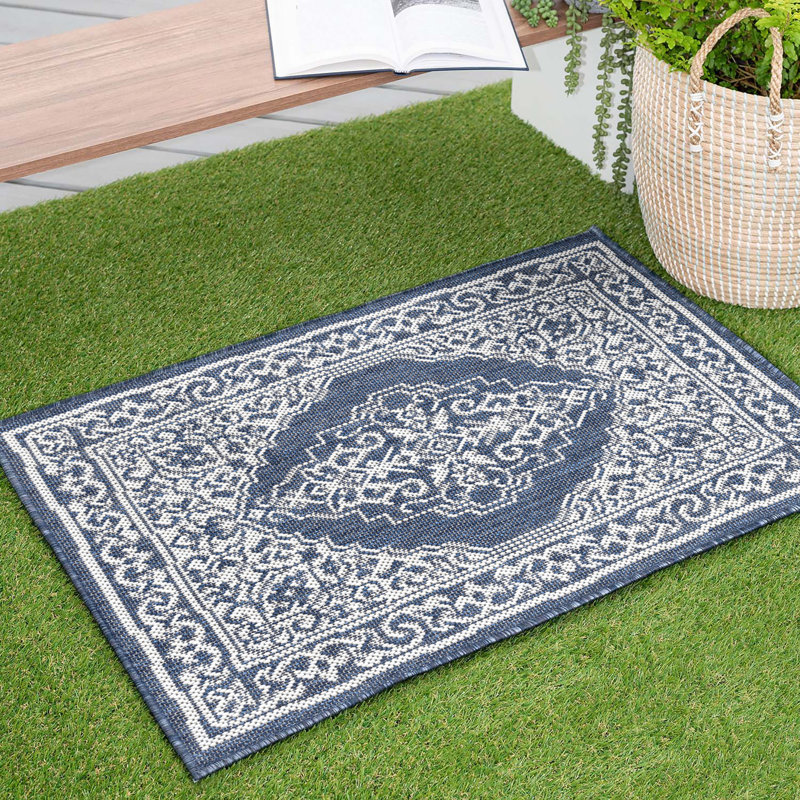 Warsaw Indoor / Outdoor Rug, Rectangle 2' x 3'