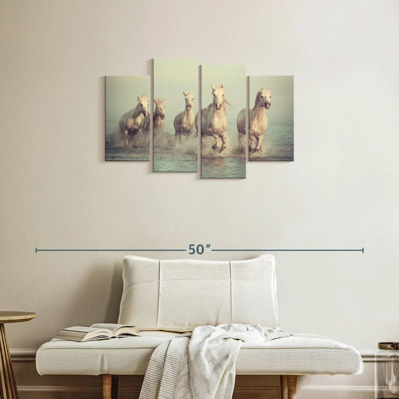 Brampt Camargue chevaux blancs, H 22 po x l 36 po