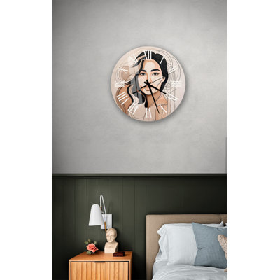 Modern Minimalist Female Figure 24'' Round Tempered Glass Silent Wall Clock