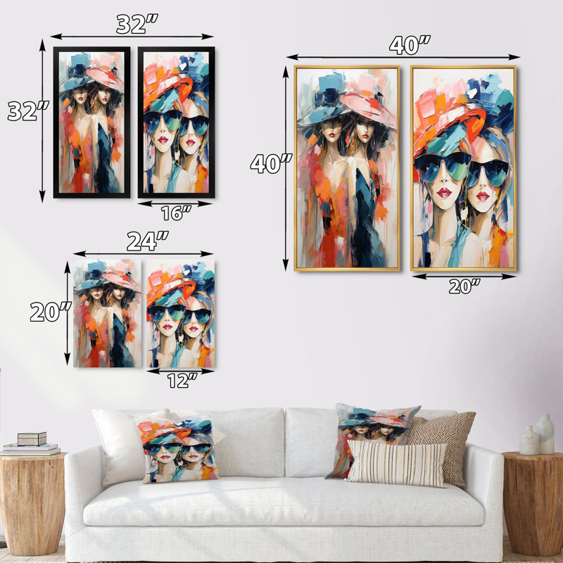 «Whimsical Fashion Gril», 2 pièces sur toile, Toile tendue, H 20 po x l 24 po