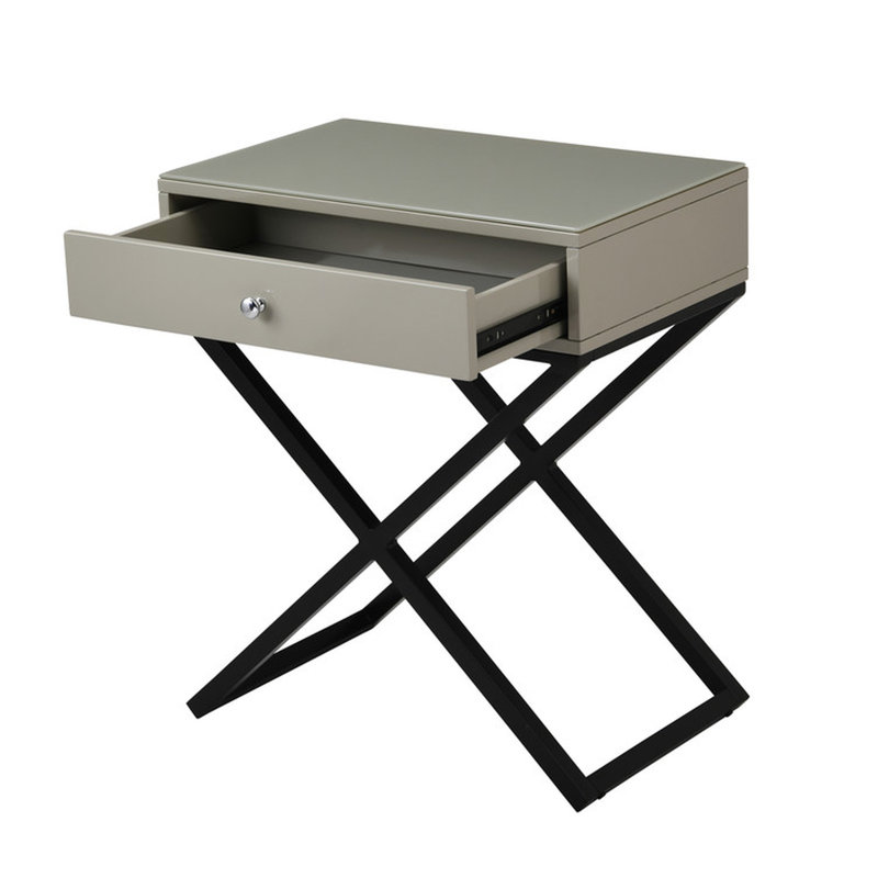 Table en bois taupe 23 po x 26,5 po avec plateau en verre et tiroir, trempé