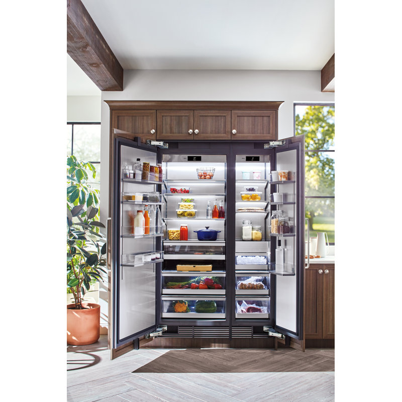30-Inch Integrated Column Refrigerator