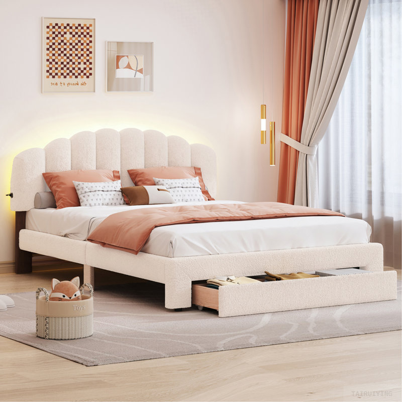 Lit plateforme tapissier Teddy