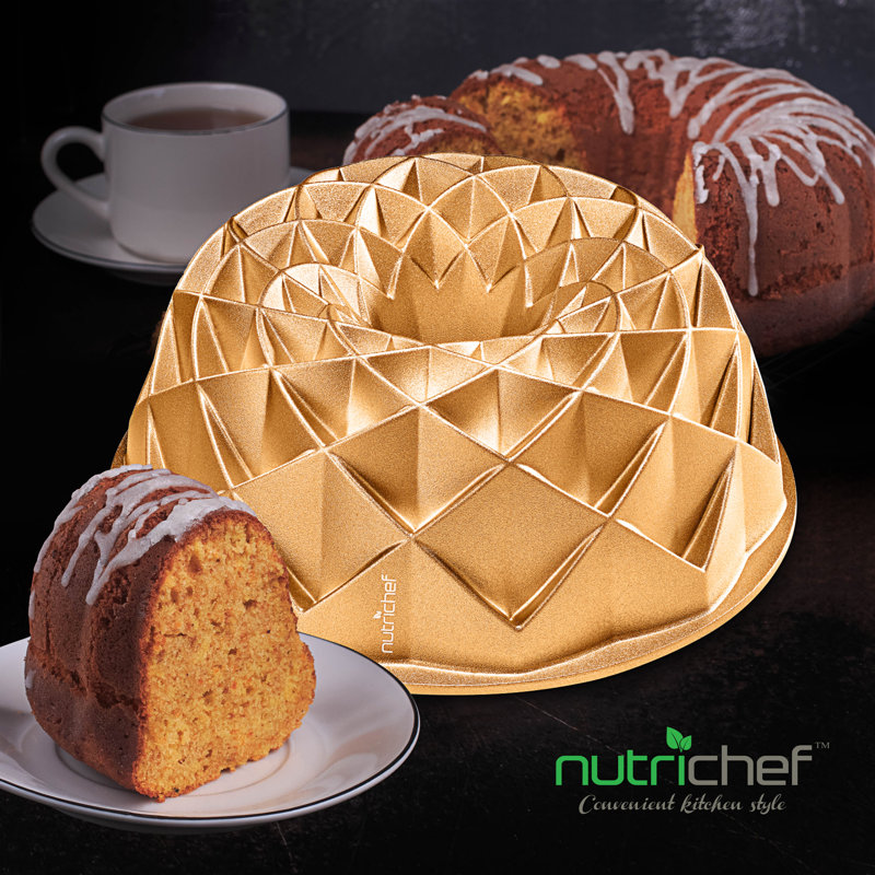 Gold Extra Thick Cast Aluminum Non-Stick Bundt Cake Pan