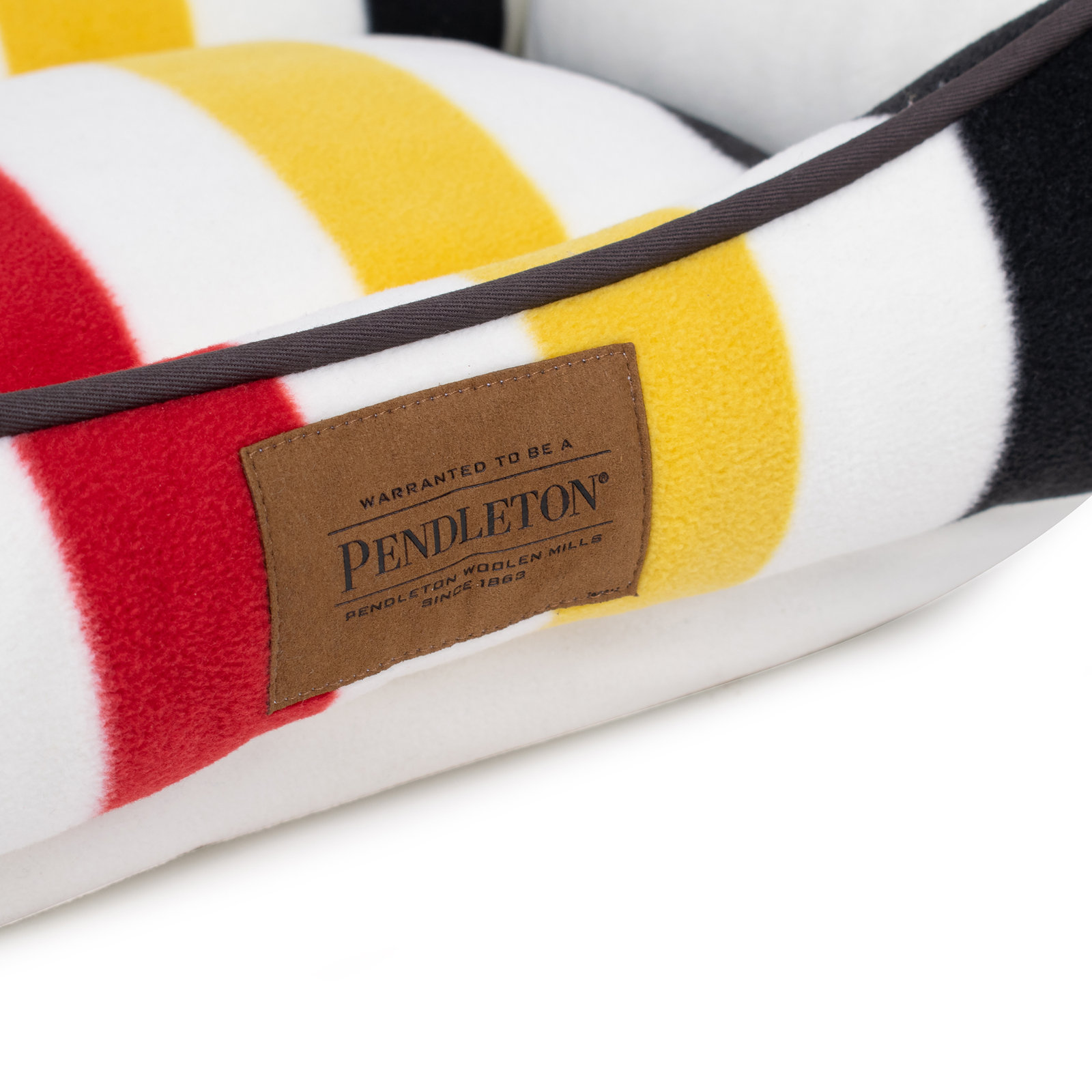 Pendleton Grand Canyon Kuddler Dog Bed, X-Large (10.5" H x 42" W x 30" D), Glacier