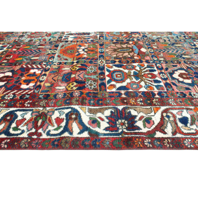 Khusbu Bakhtiari Tait Red Rug