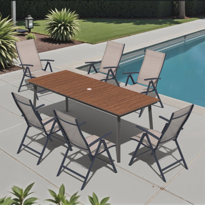 Ensemble repas pour 6 personnes en métal avec fauteuils pliants
