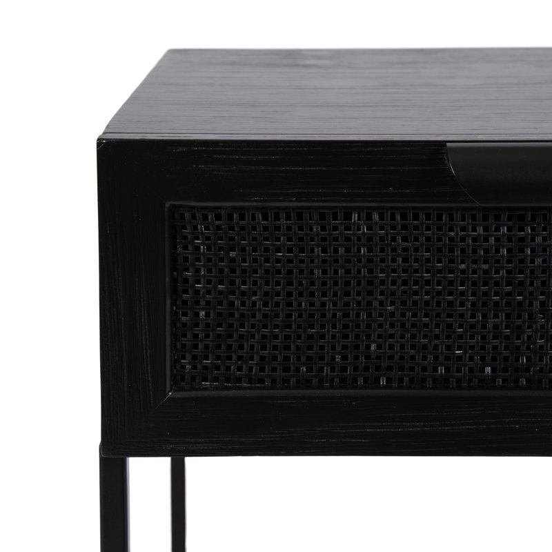 Table d'appoint en rotin pour le salon