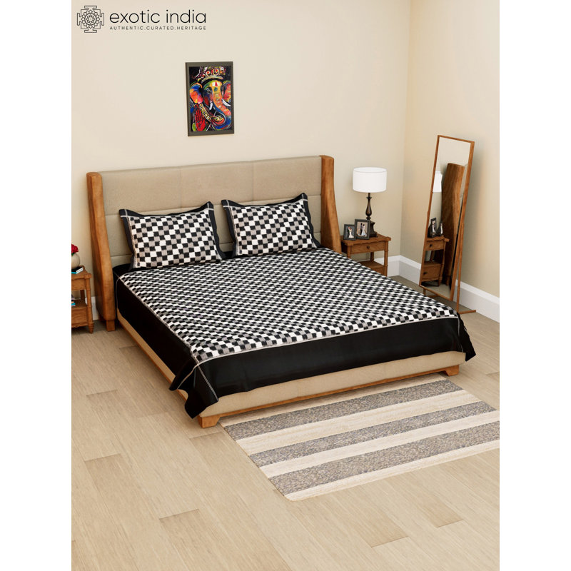 Couvre-lit noir et blanc Exotic India Pure Cotton