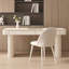 Bureau de style crème moderne et luxueux-2071469824