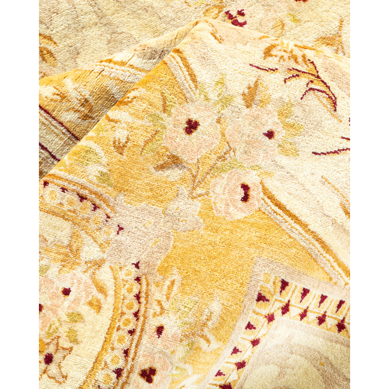 Classic One-of-a-Kind 6' 1" X 9' 1" Hand Knotted Area Rug