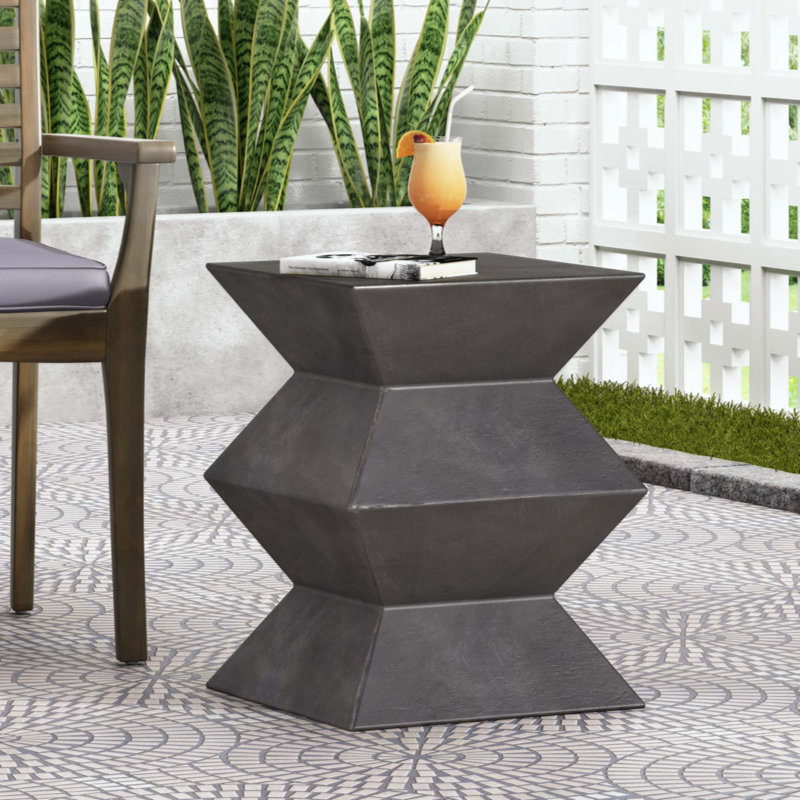 Table d'appoint d'extérieur en béton léger