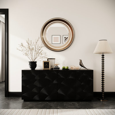 Buffet élégant avec des lignes épurées et minimalistes, 4 portes, 59 po de largeur, adaptable pour la cuisine ou le salon, avec des lignes noires et une quincaillerie fluide, beaucoup de rangement dans la salle à manger