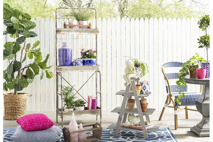 9 Outdoor Storage Solutions to Maximize Space (With Photos!)