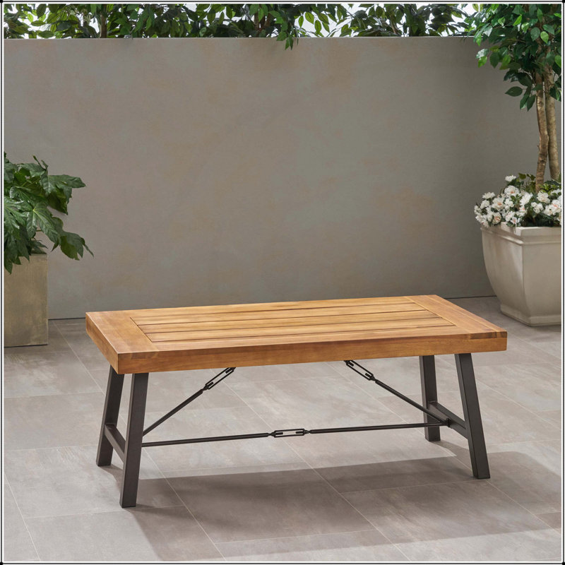 Table basse d'extérieur en bois d'acacia