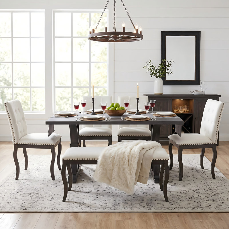 Ensemble de table de salle à manger 6 pièces avec banc et 4 chaises capitonnées capitonnées, mobilier de cuisine de ferme moderne avec garniture cloutée