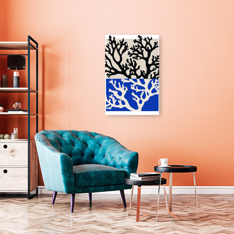 Tableau mural abstrait moderne et organique à contraste de corail, représentant l'océan et la nature organique.