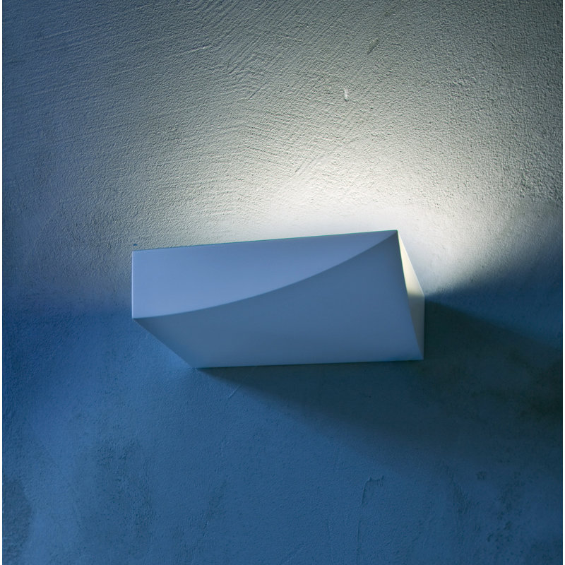 Lembo Aluminium Flush Mounted Sconce, Glossy White