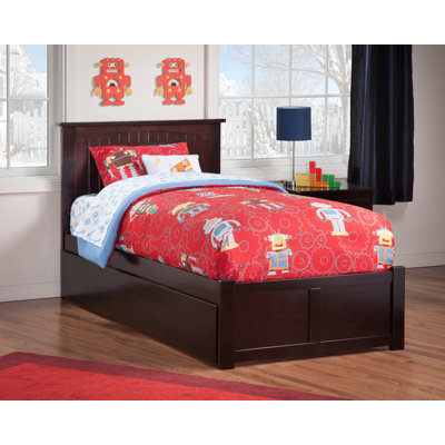  Nantucket Platform Bed with Flat Panel Footboard and Turbo Charger with Twin Size Urban Trundle