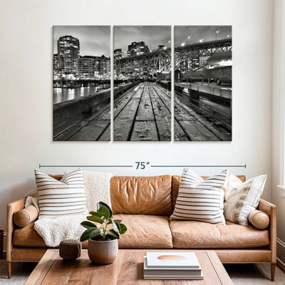 Nicci Granville Island la nuit
