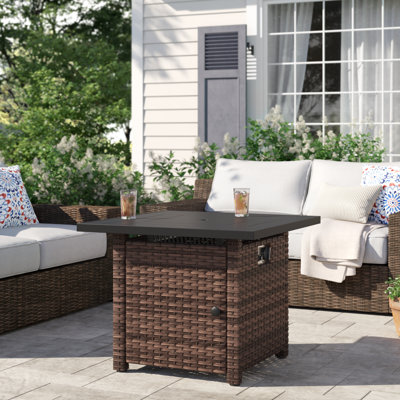 Foyer de table d'extérieur au propane carré en rotin 32 po Shutesbury