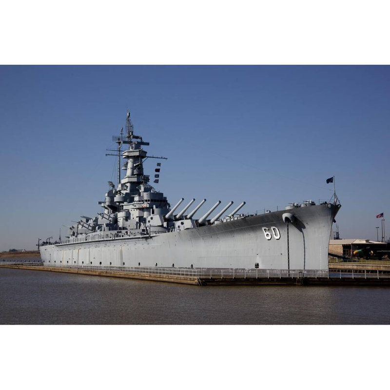 USS Alabama (BB-60) Grand, H 10 po x l 30 po x P 5 po