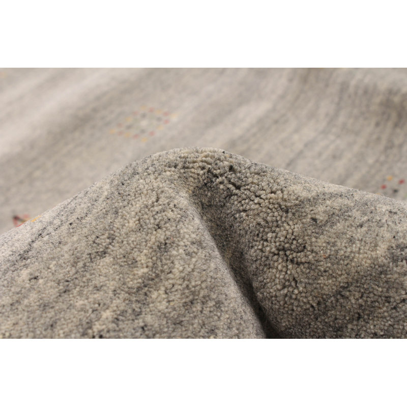 Tapis oriental gris en laine tissé à la main Bobinette, Rectangle 7 pi 10 po x 9 pi 7 po