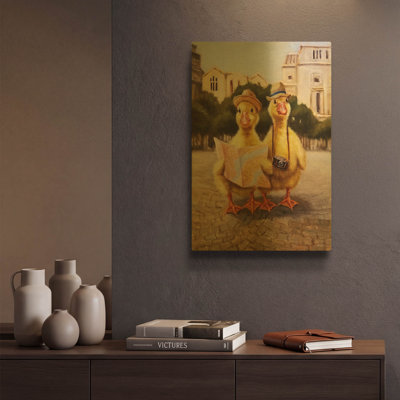 «Touristes» par Lucia Heffernan, art mural en métal doré, 12 po x 16 po