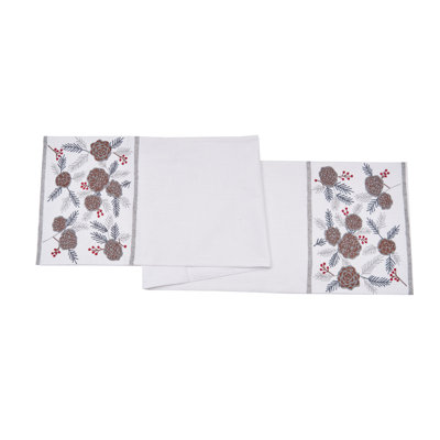 Pinecone & Berries Runner