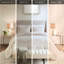Édredon grand lit avec fourrure longue moelleuse en tissu blanc surpiqué, taille