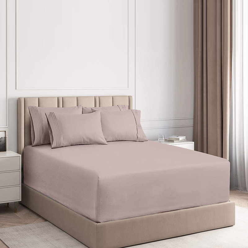My Home Store Gylfi 300 Thread Count Egyptian-Quality Cotton Percale Fitted Sheet, Double (4'6"), Cream